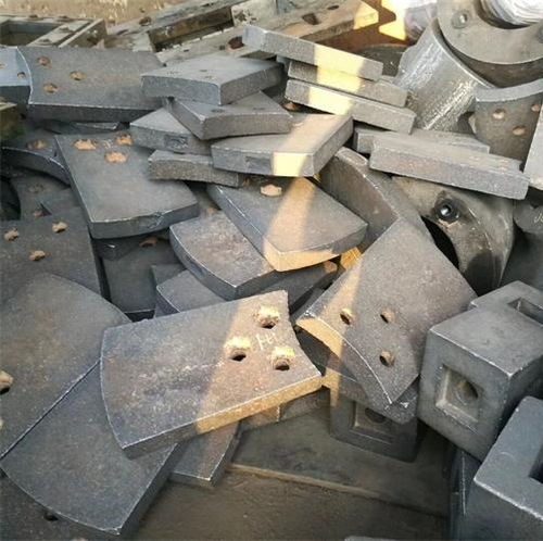 寧夏磚機口公司 專業(yè)反擊板生產與優(yōu)質鑄造件服務